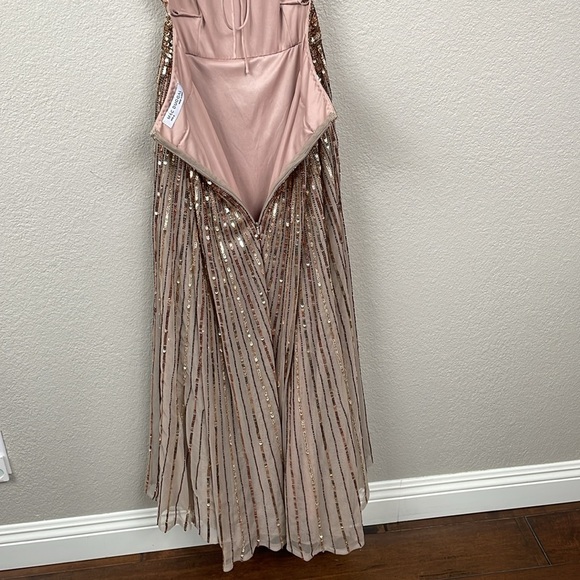 Mac Duggal Sequined Cut Out Ruffled Cap Sleeve Lace Up Back Gown Gold Sz 6 - Picture 11 of 16